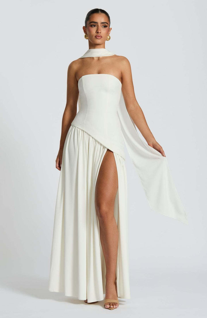 Valentina - Backless Split Dress