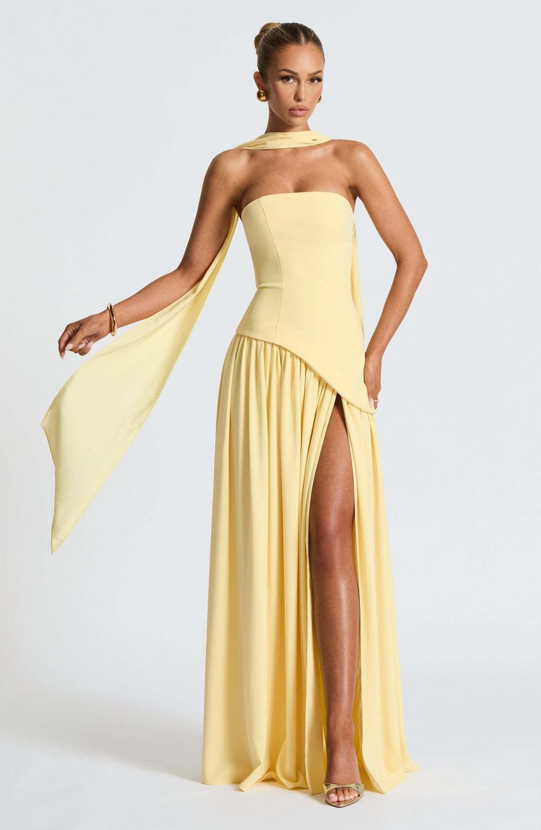 Valentina - Backless Split Dress