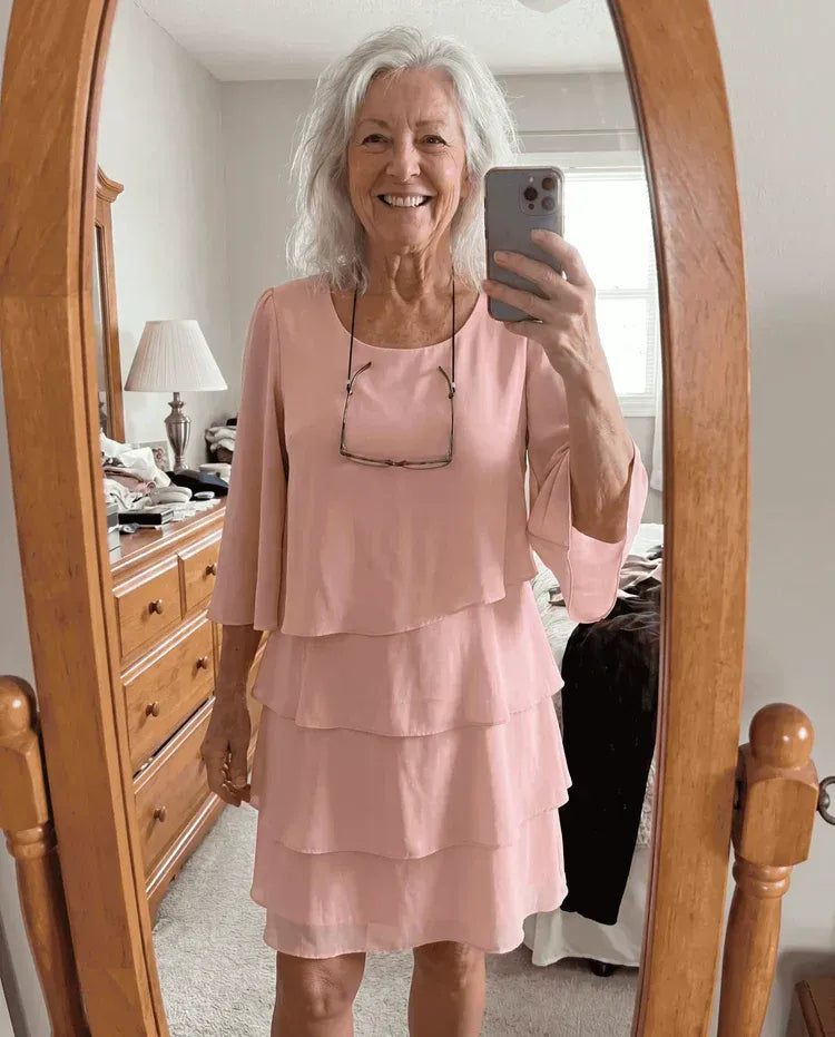 <h2><strong>Why Women Love The Bennett Family</strong></h2>