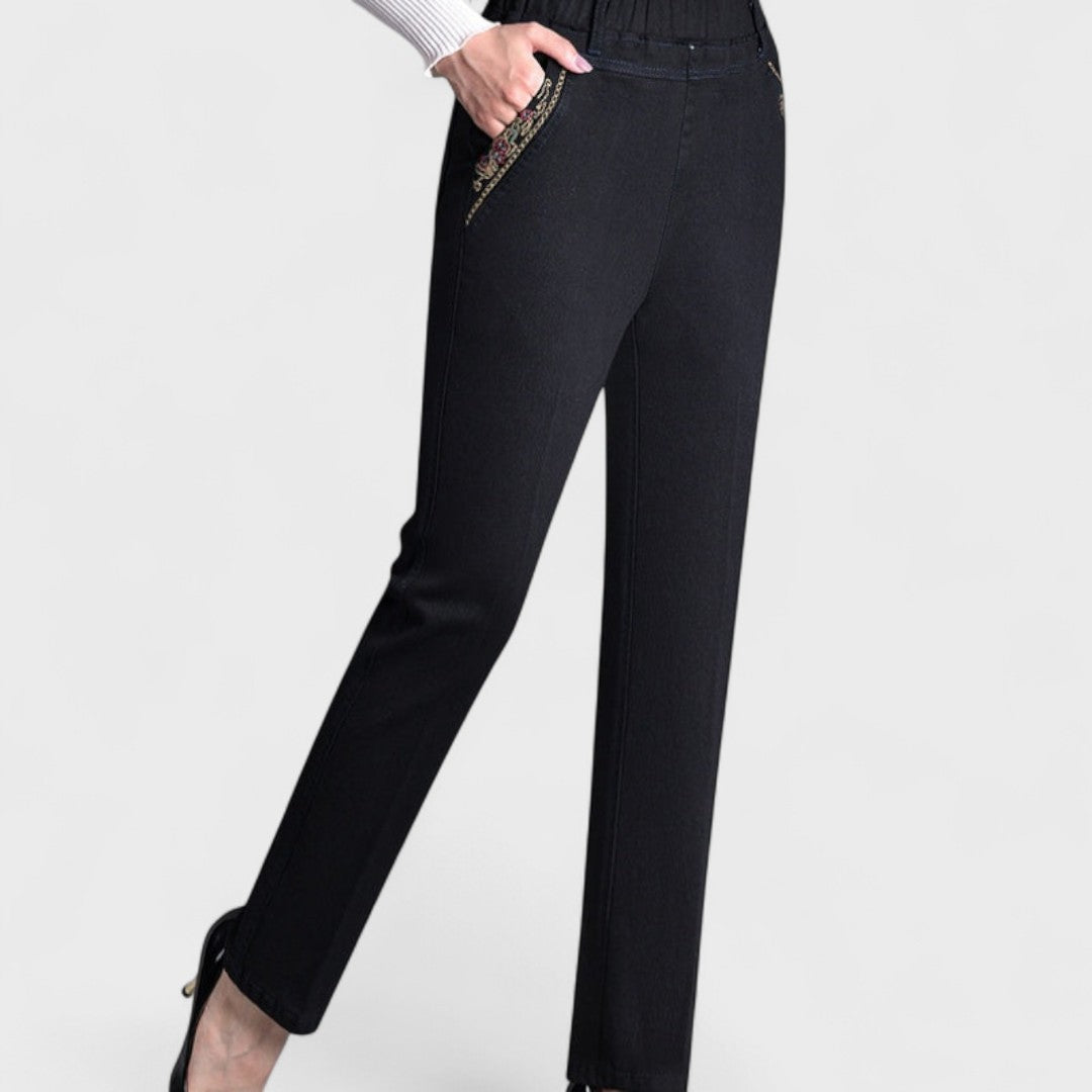 Emma | Women’s Comfortable Stretch Jeans with Side Pockets and Elastic Waist